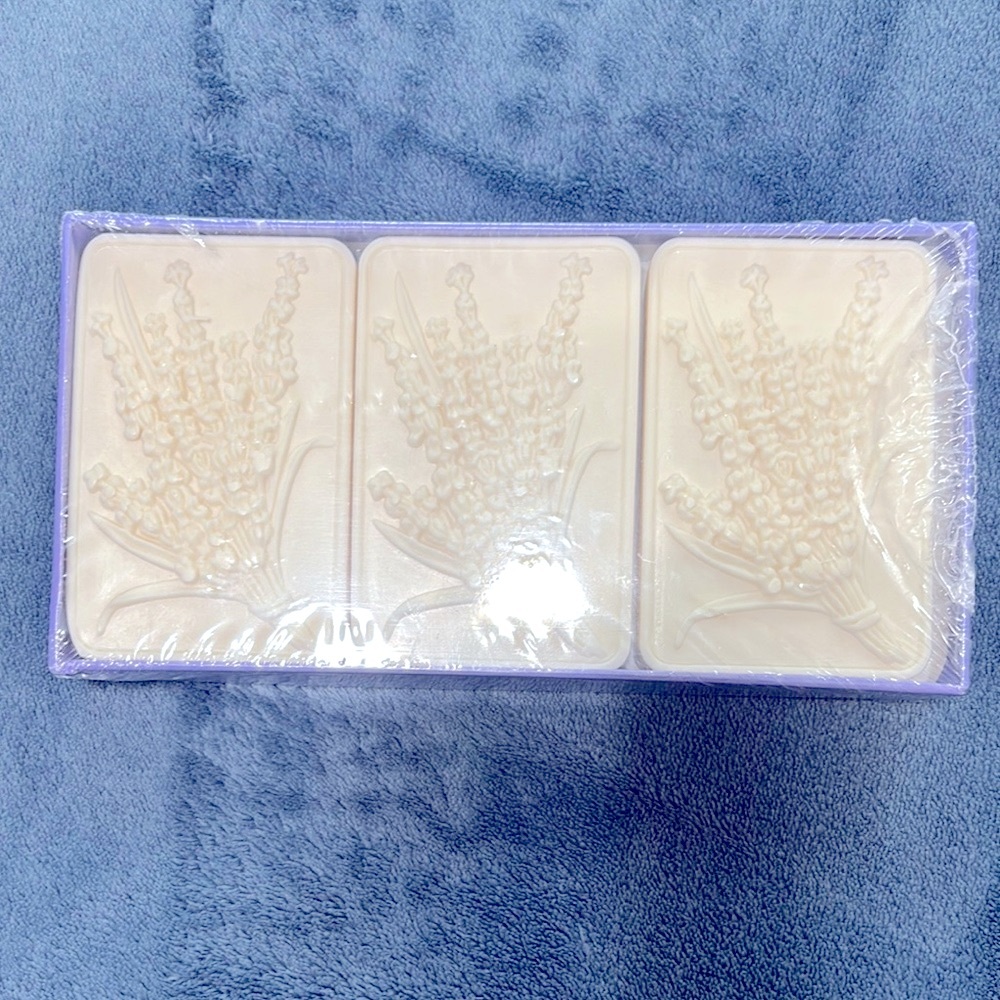 Tuscan Lavander Scented Soap.